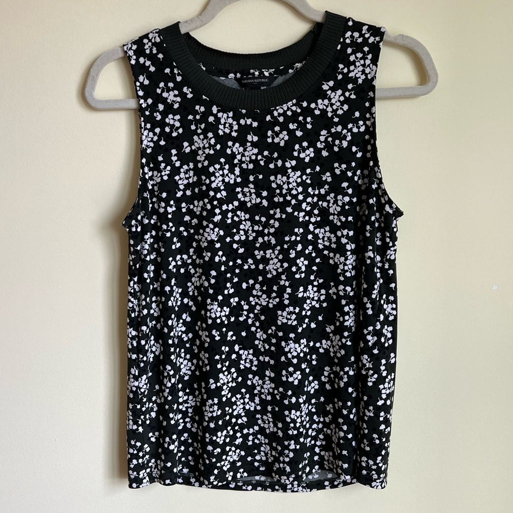 Banana Republic Olive Green  Sleeveless Top